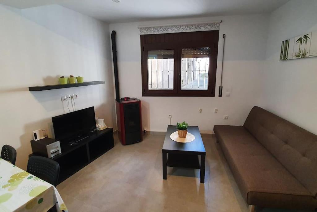Precioso Apartamento En El Pirineo Catalan Ла-Побла-да-Лільєт Екстер'єр фото